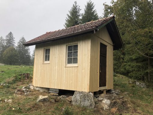 Renovation eines alten Bienenhauses