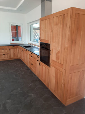 77B053D5-E7C9-4AF4-908B-623759DD2EC5