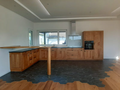 9583A144-5342-40D8-B165-431C8DC95677