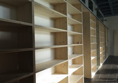 Bibliothek “L’atelier”